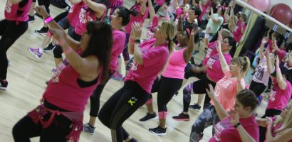 image of a Zumba class at Fours Seasons Fitness